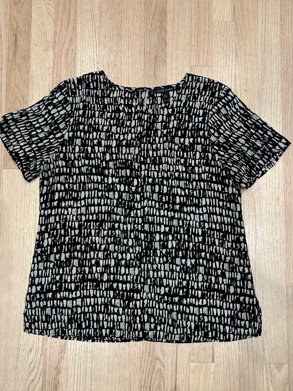 Eileen Fisher Silk Top Medium